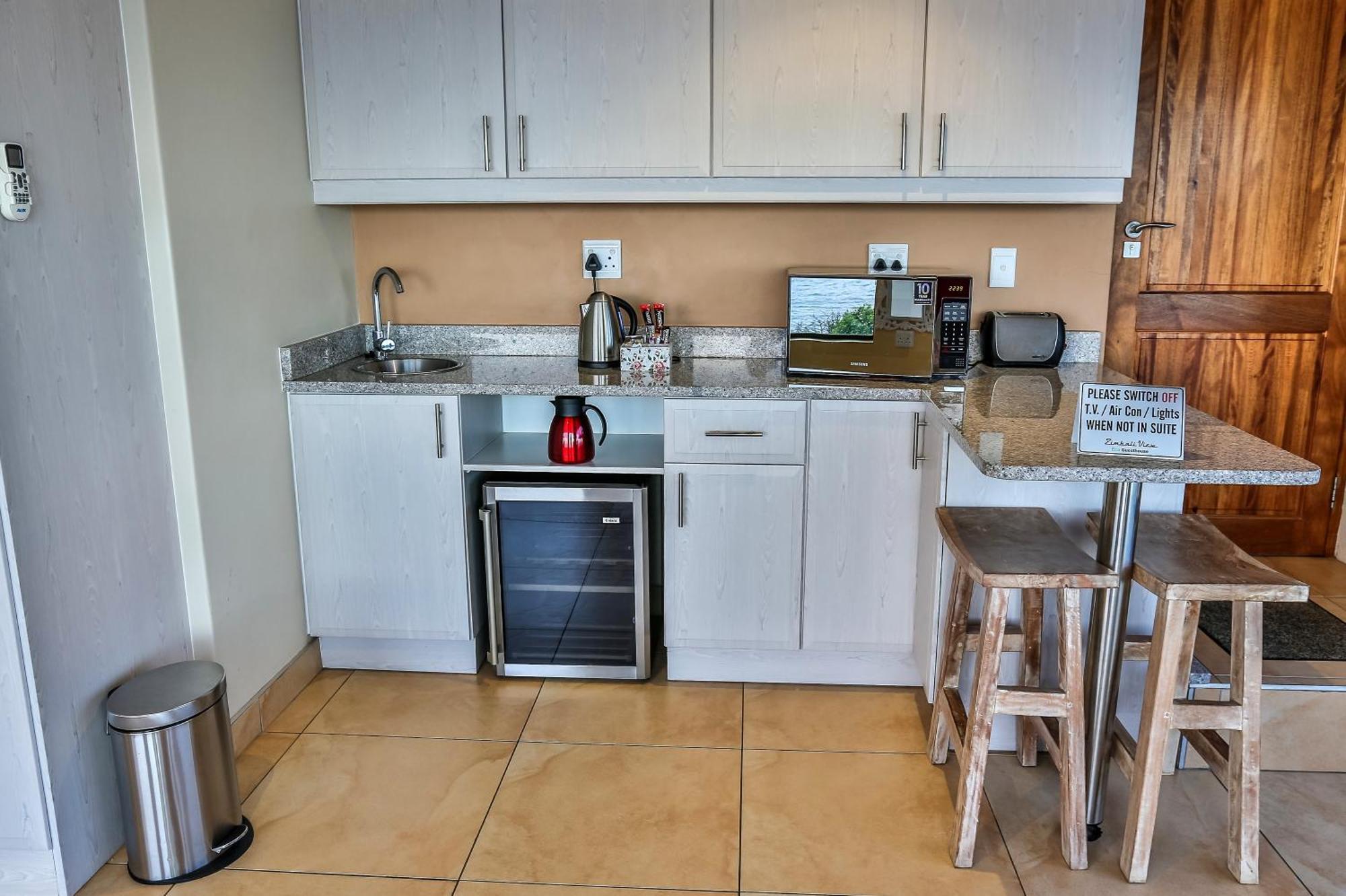 Zimbali View Eco Guesthouse Баллито Номер фото